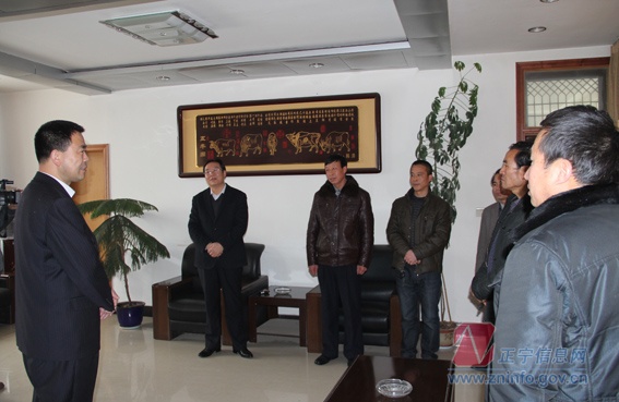 张龙杰检查节后上班　希望新年新气象再创新辉煌