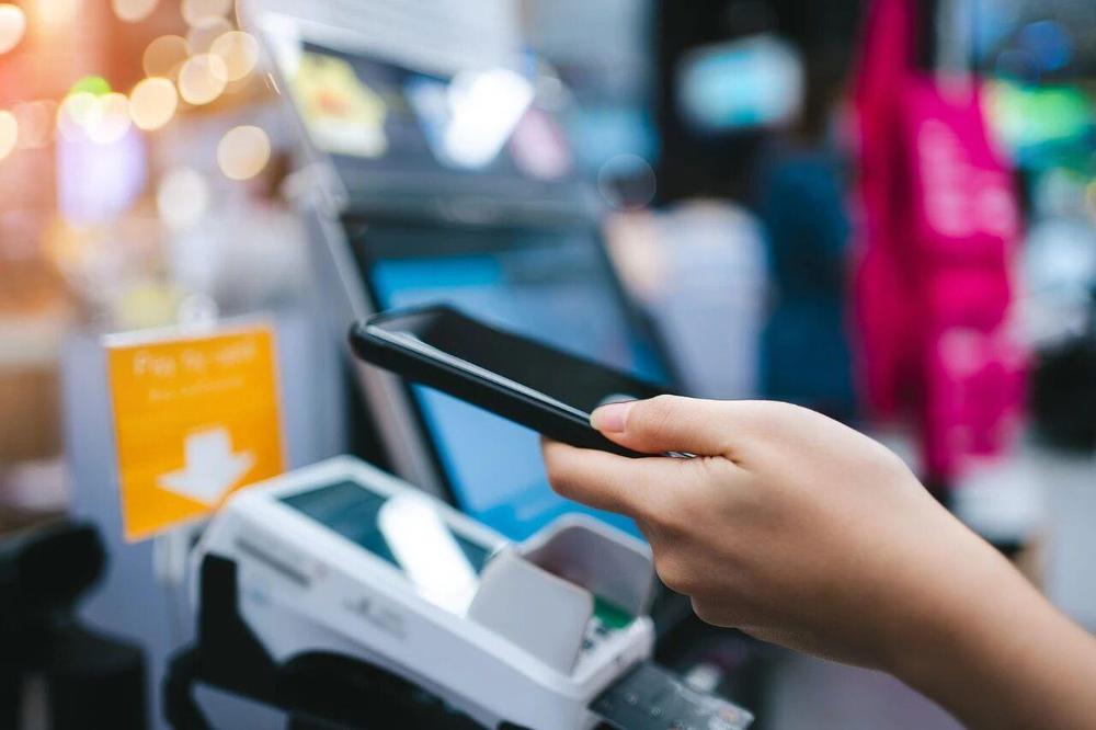 手机“贴一贴”可能无形中泄密 国家安全部最新披露