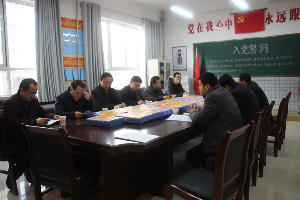 县政协组织委员调研全县小学教育工作