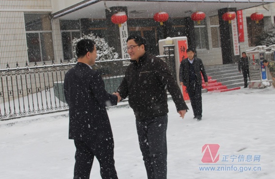 张龙杰检查节后上班　希望新年新气象再创新辉煌