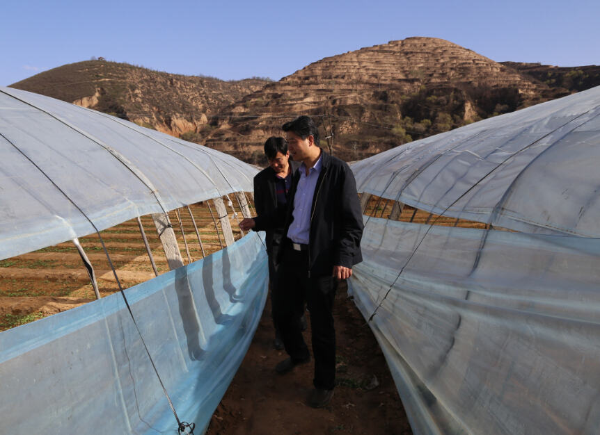 刘刚到宫河镇长口子村调研双联及精准扶贫工作