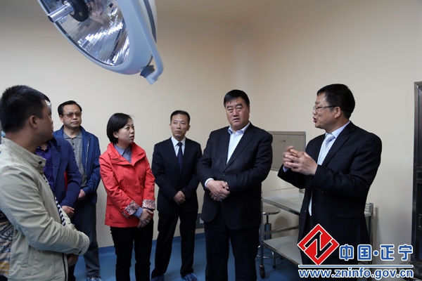 IMG_6367.jpg 延安大学咸阳医院与正宁县人民医院科室共建揭牌仪式举行