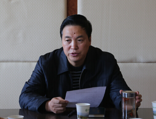 蔡文辉主持召开2014年冬季供热安排会