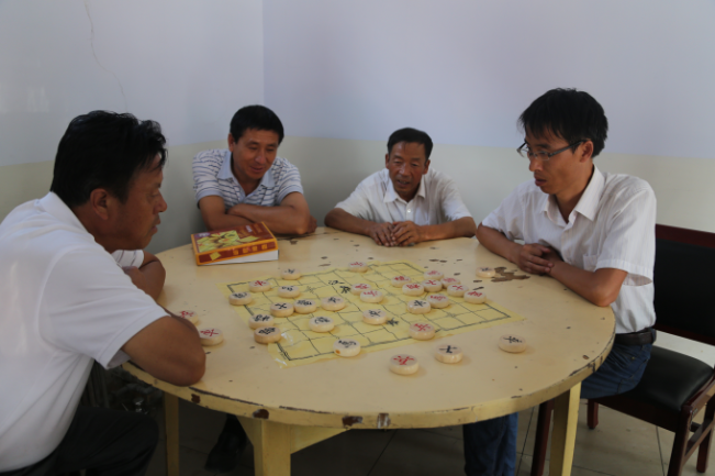 3.png 县政府机关秋季运动会赛程过半