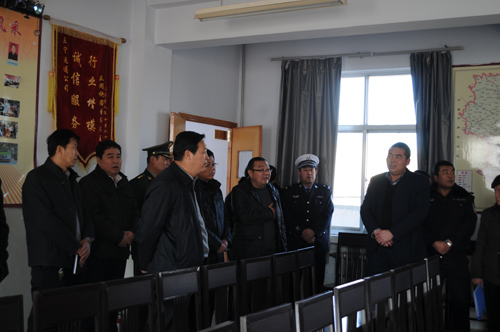 蔡文辉督查全县道路交通安全及第二次“清剿”火患战役工作