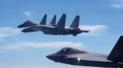 同为隐身战机 为何歼-20和歼-35颜色不同？