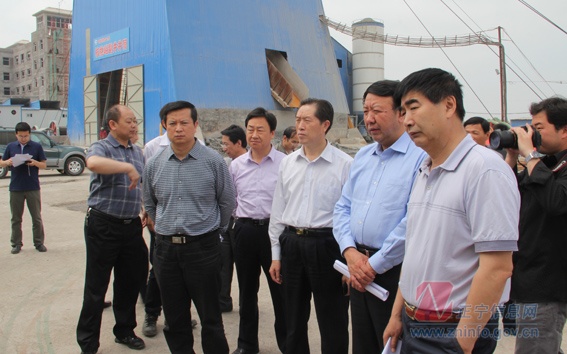 黄继宗陪同全省重大项目建设情况督查组来正宁督查指导