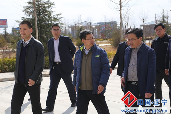 3.jpg 董建镇来正宁县调研