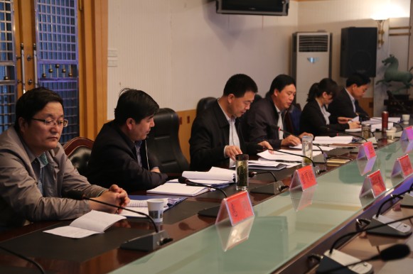 张龙杰主持召开县政府第24次常务会议