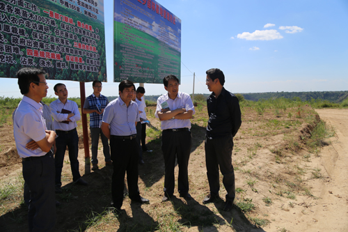 李在春督查正宁县扶贫开发工作