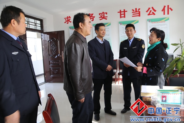 省食品药品监督管理局督查验收正宁县省级食品安全示范城市创建工作