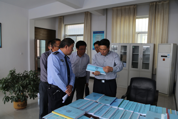 蔡文辉督查全县道路交通安全工作