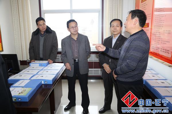 豆亚平督查正宁县中央八项规定落实情况