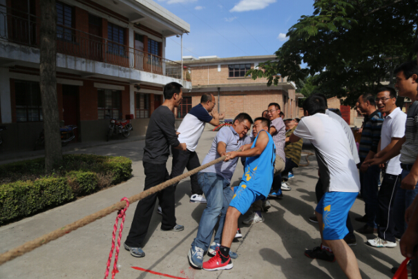 县政府机关秋季运动会精彩纷呈