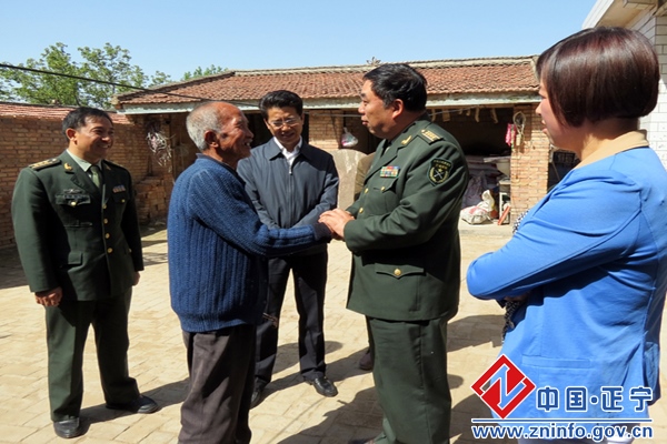 黄书伴在正宁县西坡乡宋畔村开展双联活动