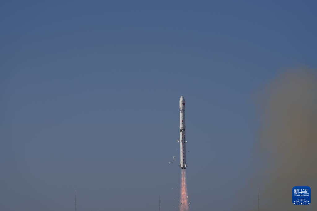 我国成功发射资源三号04星