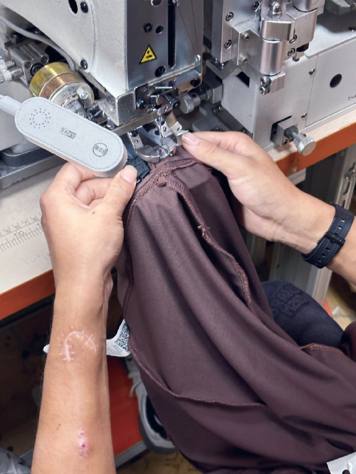 一家“肾友工厂”的昼与夜