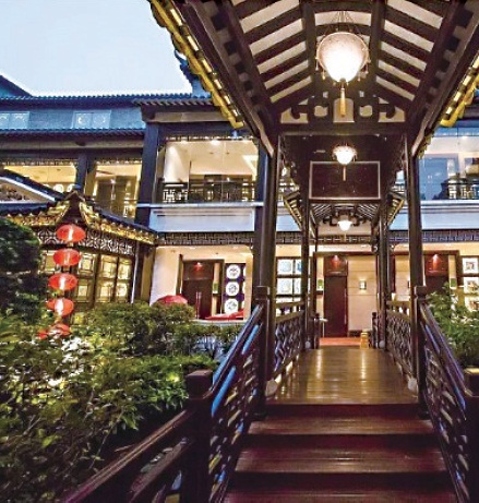 莫伯治：在乡情和乡土上建筑